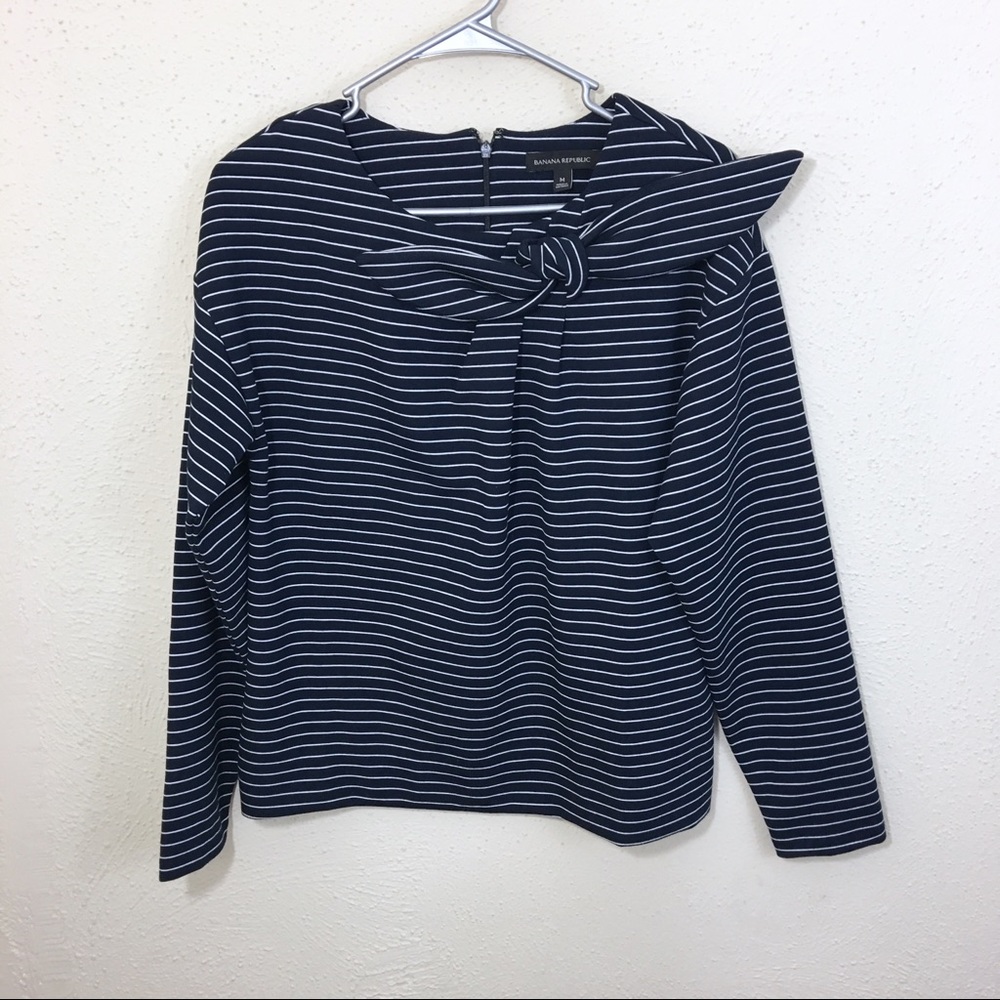 Banana Republic Nautical stripe tie neck top M